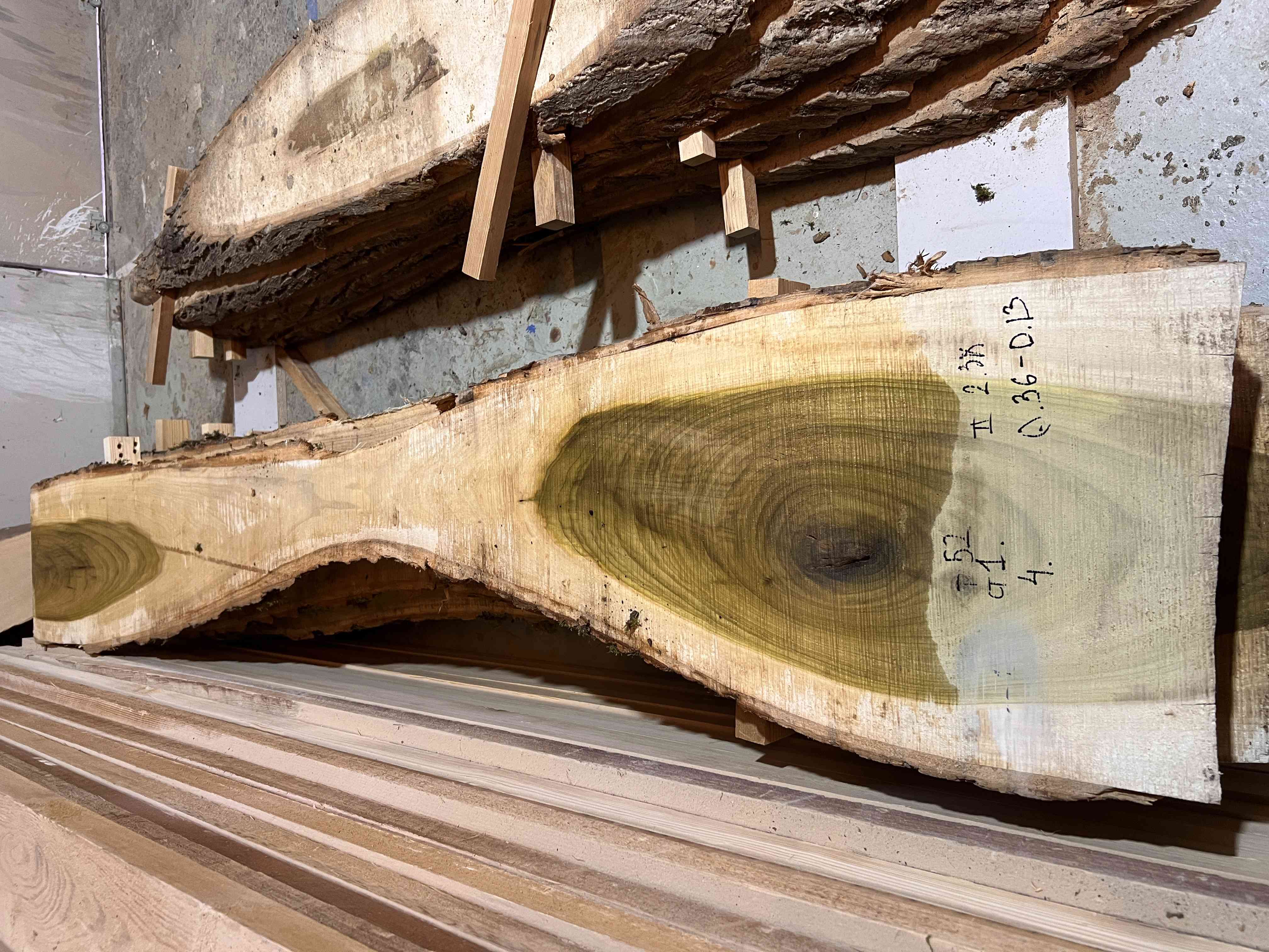 Магнолия-Тюльпановая слэб, доска (Liriodendron tulipifera) - Whitewood, american, - Магнолия 6694 1 Магнолия-Тюльпановая слэб, доска (Liriodendron tulipifera) - Whitewood, american, - Магнолия 6694